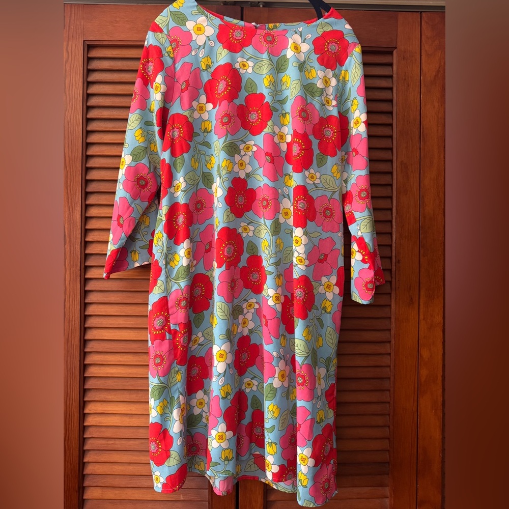 Floral Mini Dress in Red and Blue runs small fits like 10